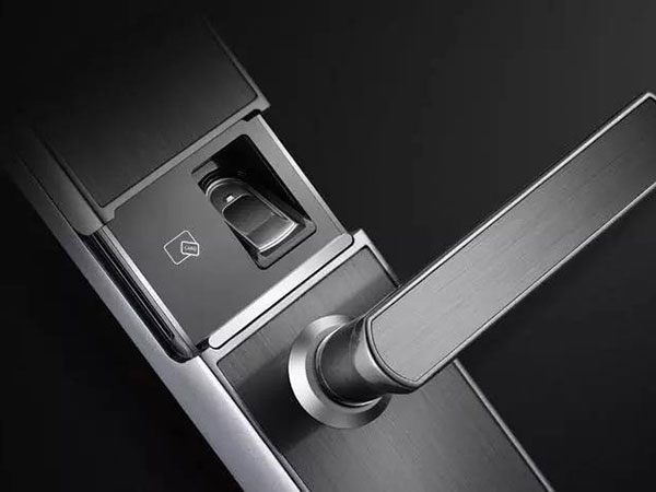 建湖24小时上门开锁公司